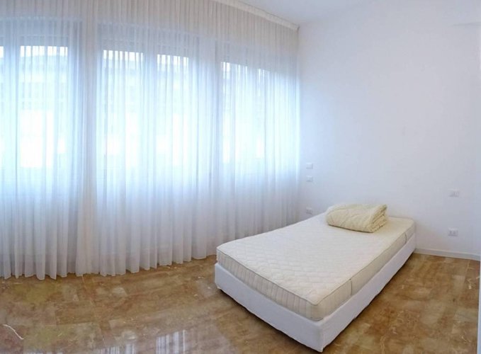 Trilocale piano alto 130mq zona centrale Bergamo