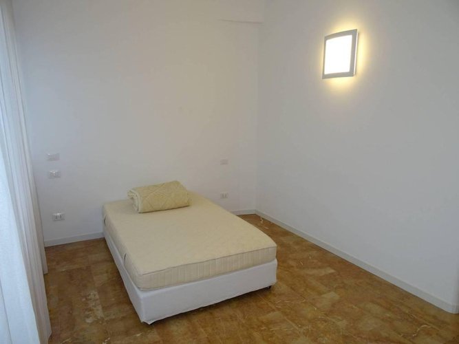 Trilocale piano alto 130mq zona centrale Bergamo