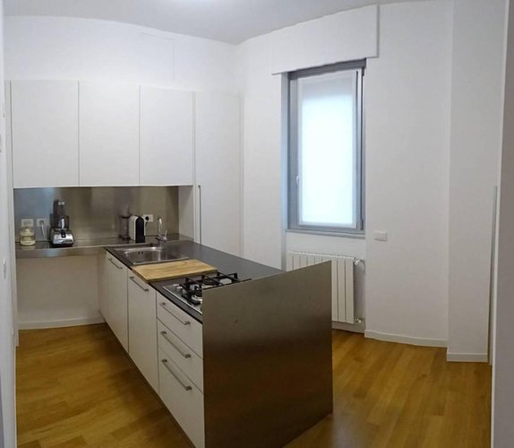 Trilocale piano alto 130mq zona centrale Bergamo