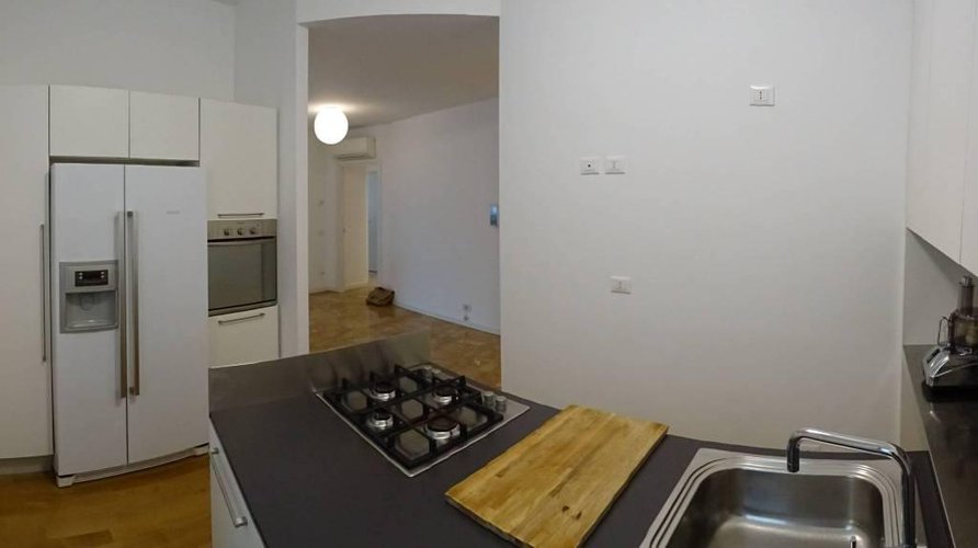 Trilocale piano alto 130mq zona centrale Bergamo