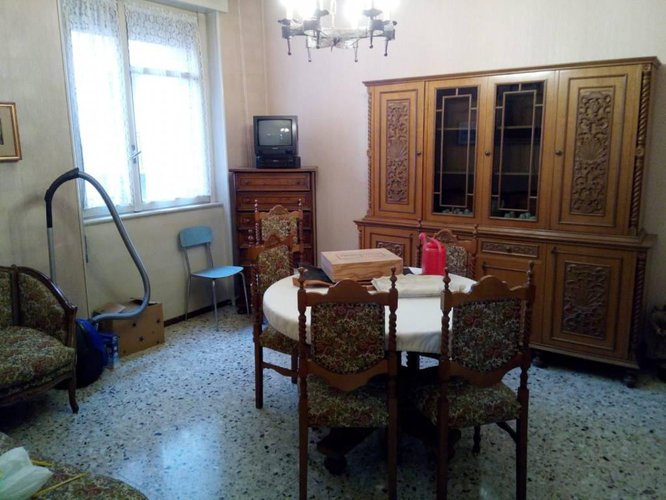 Quadrilocale 130 mq da ristrutturare via S. Caterina Bergamo