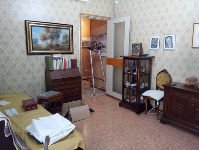 Quadrilocale 130 mq da ristrutturare via S. Caterina Bergamo