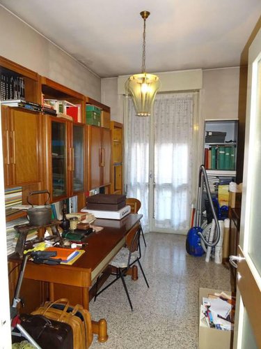 Quadrilocale 130 mq da ristrutturare via S. Caterina Bergamo