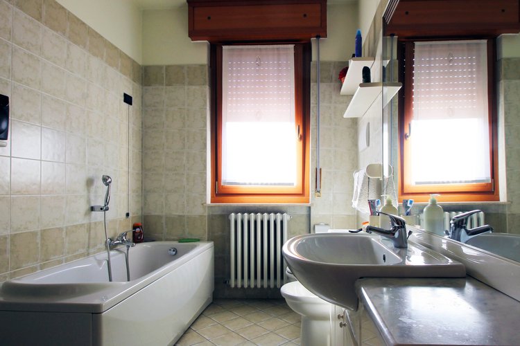 Trilocale Primo ed Ultimo Piano Seriate