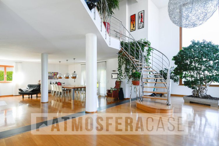 Villa o villino Treviolo