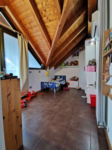 Attico su 2 livelli con terrazzo e ascensore privato a Treviglio in zona centrale. Treviglio