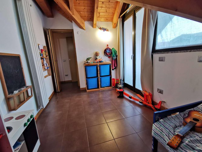 Attico su 2 livelli con terrazzo e ascensore privato a Treviglio in zona centrale. Treviglio