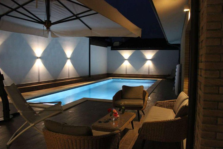 In zona esclusiva signorile villa singola con piscina a Misano Di Gera D'Adda Misano di Gera d'Adda