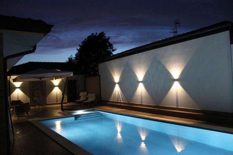 In zona esclusiva signorile villa singola con piscina a Misano Di Gera D'Adda Misano di Gera d'Adda