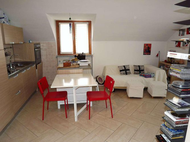 Ultimo piano -  Recente2 locali con terrazzo a Treviglio. Treviglio