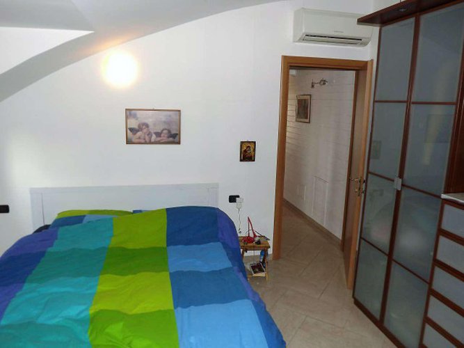 Ultimo piano -  Recente2 locali con terrazzo a Treviglio. Treviglio