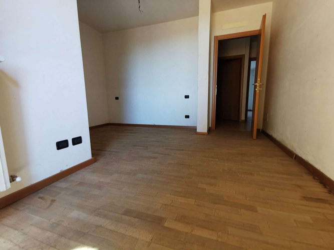 3 locali al secondo piano a Treviglio. Treviglio