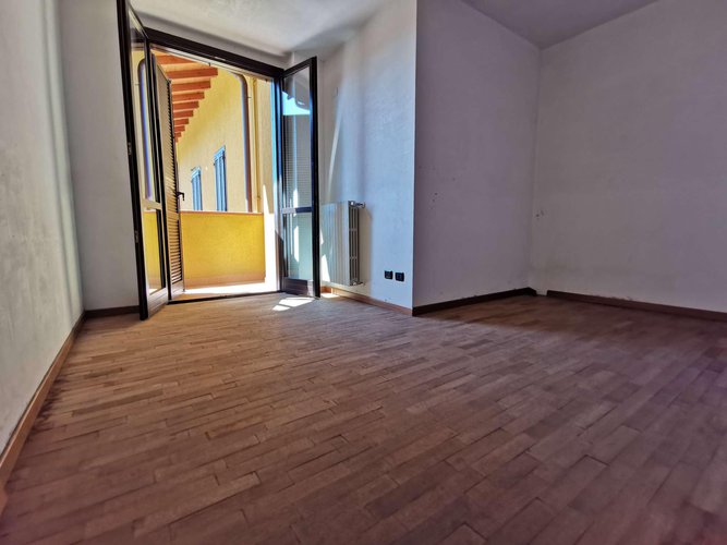 3 locali al secondo piano a Treviglio. Treviglio