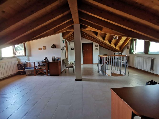 Recente 3 locali su 2 livelli a Treviglio. Treviglio