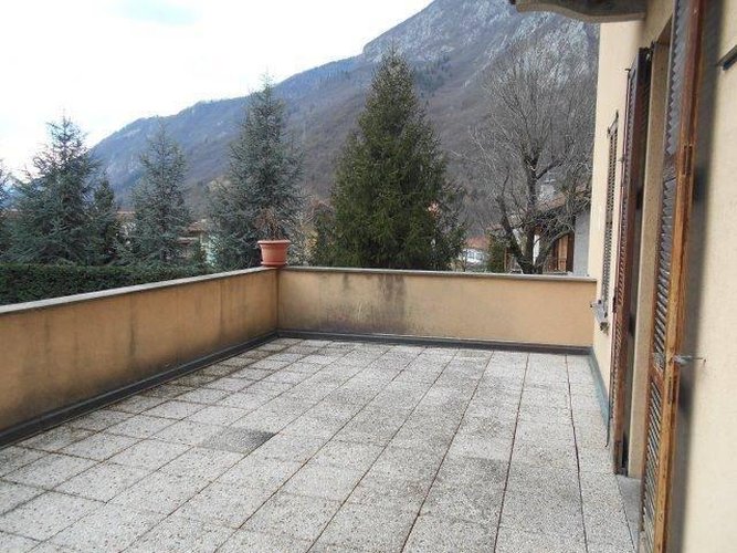 Casa indipendente Villa D'Ogna