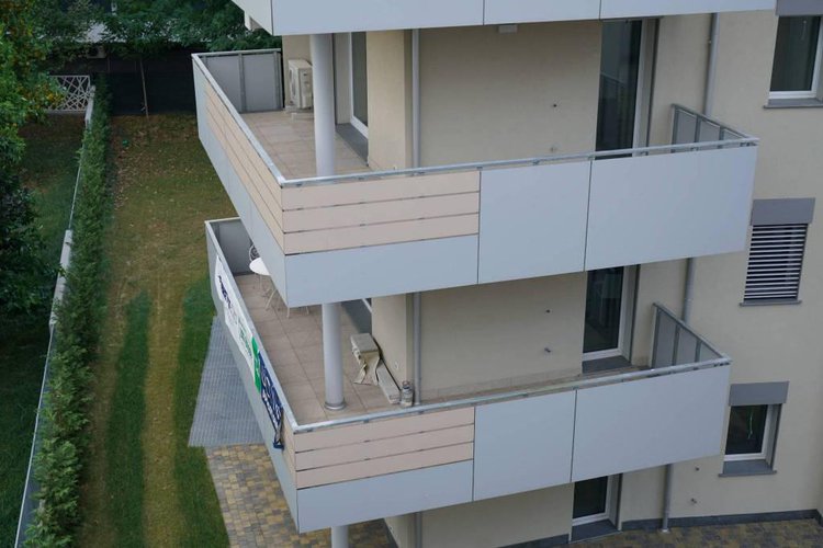 AMPIO QUADRILOCALE A LALLIO/TREVIOLO Lallio