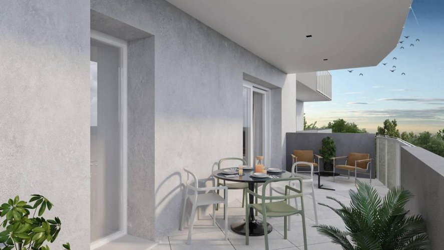 AMPIO TRILOCALE CON DOPPI SERVIZI Bergamo