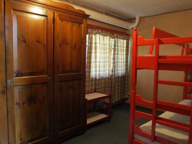 €240.000 VILLA SINGOLA CON 2 APPARTAMENTI ED AMPIO GIARDIN Trezzo sull'Adda