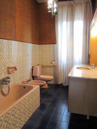 €240.000 VILLA SINGOLA CON 2 APPARTAMENTI ED AMPIO GIARDIN Trezzo sull'Adda