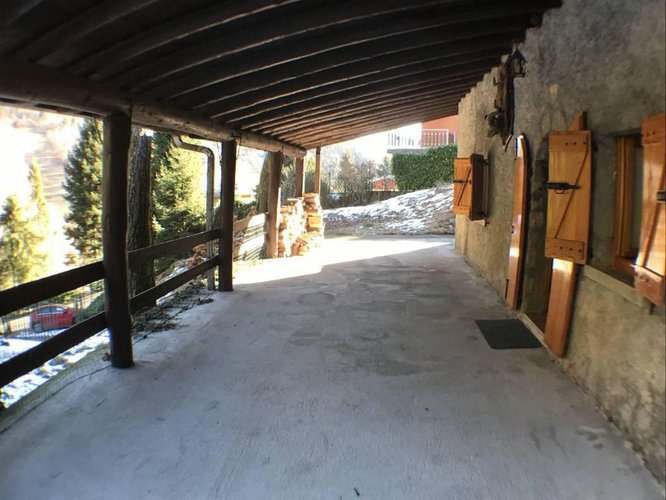 CASCINA INDIPENDENTE COMPLETAMENTE RISTRUTTURATA. Oneta