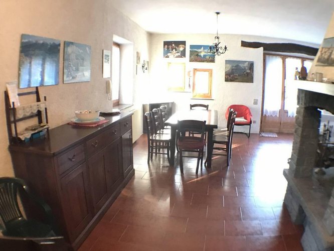 CASCINA INDIPENDENTE COMPLETAMENTE RISTRUTTURATA. Oneta