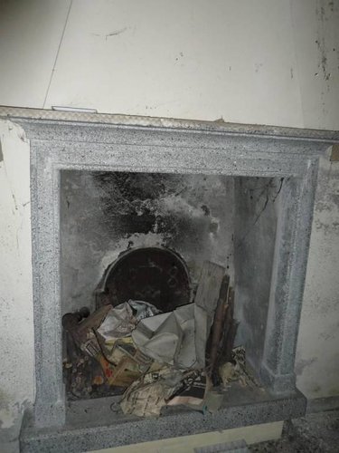 ALTA VALLE BREMBANA - GRANDE CASA INDIPENDENTE CON TERRENO Roncobello