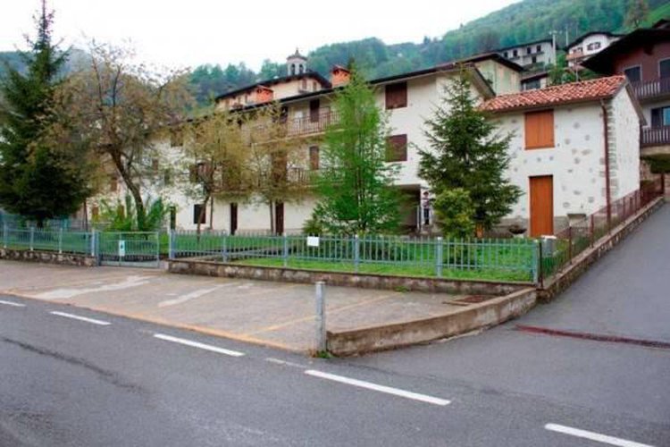 SELVINO VICINANZE - AFFITTASI MESI ESTIVI