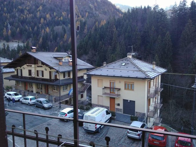 ALTA VALLE BREMBANA - RONCOBELLO - OTTIMA OCCASIONE Roncobello