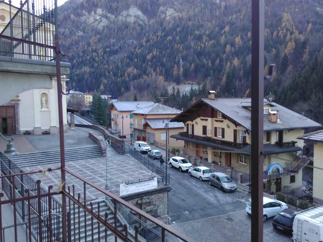 ALTA VALLE BREMBANA - RONCOBELLO - OTTIMA OCCASIONE Roncobello