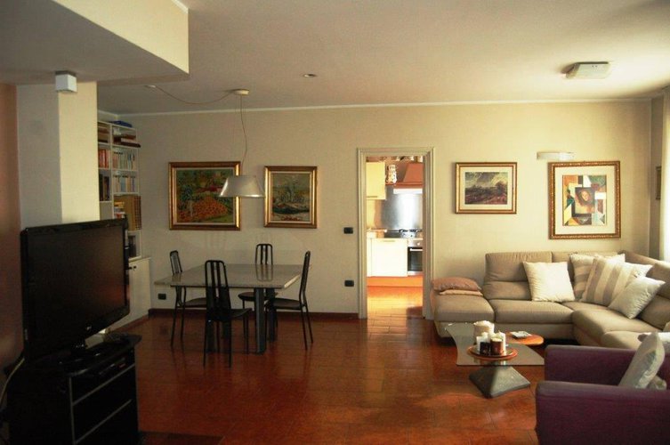 Ponte San Pietro appartamento con taverna