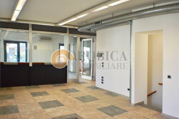 Negozio in vendita a SORISOLE PETOSINO Sorisole