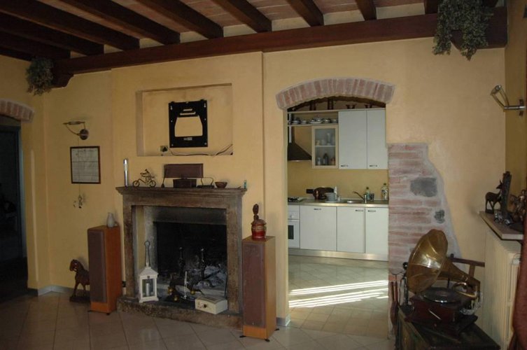 trilocale a Petosino