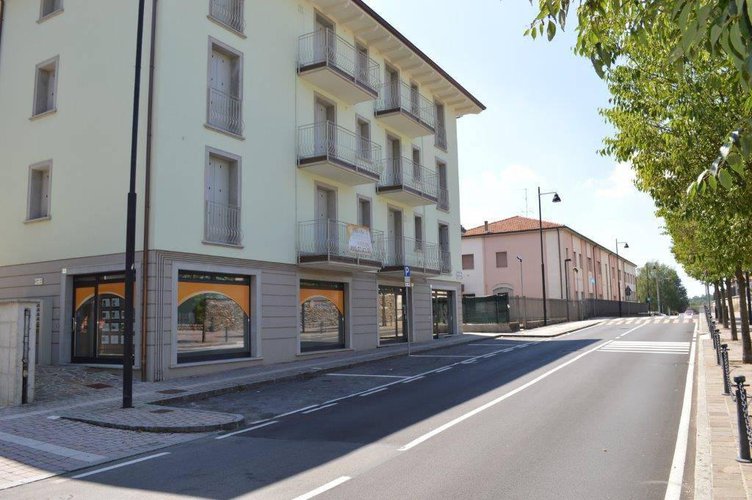 Negozio in centro a Petosino Sorisole