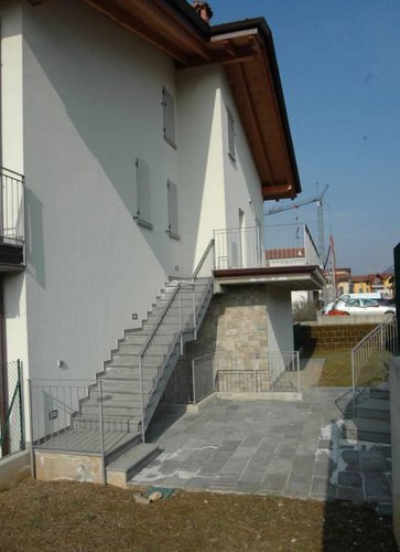 Porzione di villa bifamiliare a Petosino Sorisole