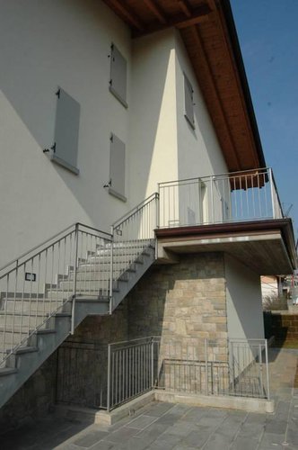 Porzione di villa bifamiliare a Petosino Sorisole