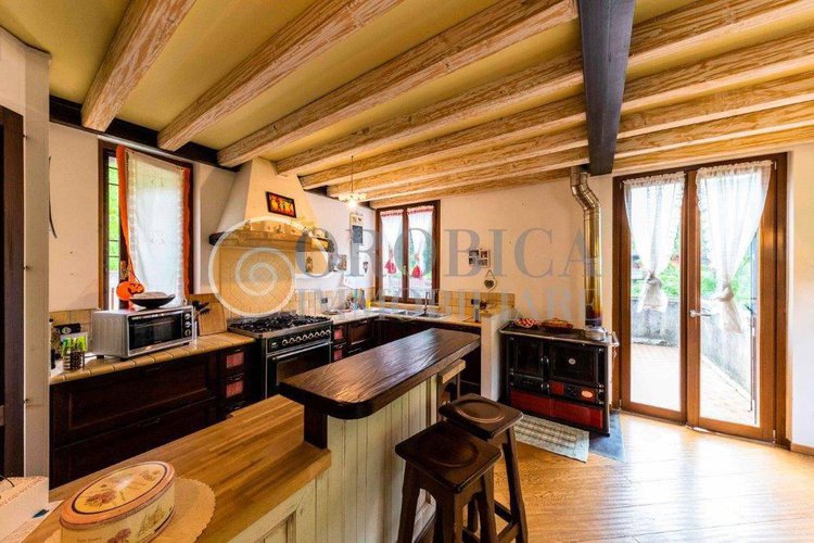 Porzione di villa bifamiliare a Botta di Sedrina Sedrina