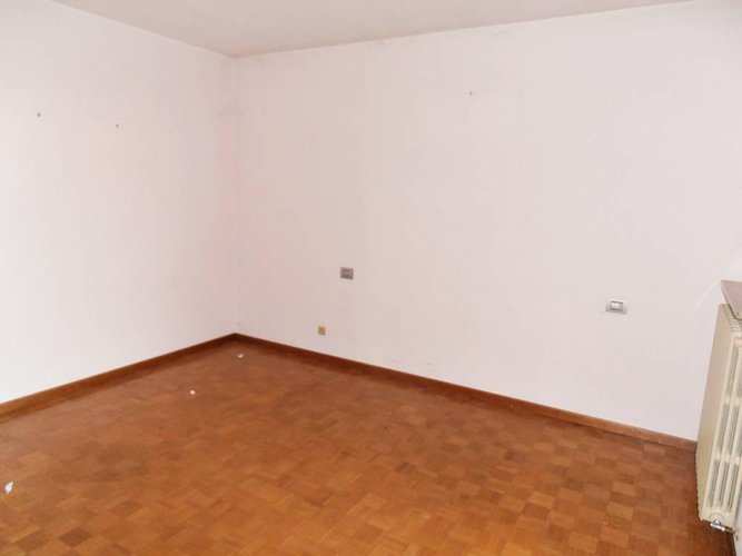 SIGNORILE VILLA SINGOLA CON AMPIO GIARDINO San Paolo d'Argon