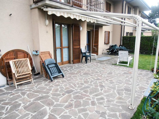 VILLA A SCHIERA INDIPENDENTE Grassobbio