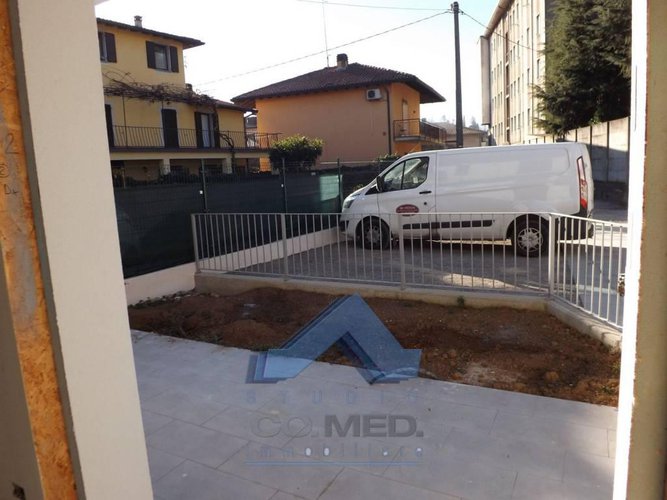 Bilocale Albano Sant'Alessandro