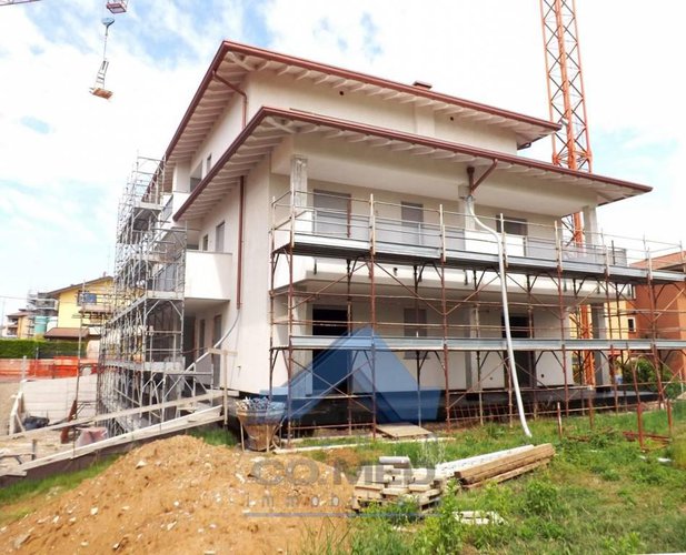 Quadrilocale Albano Sant'Alessandro