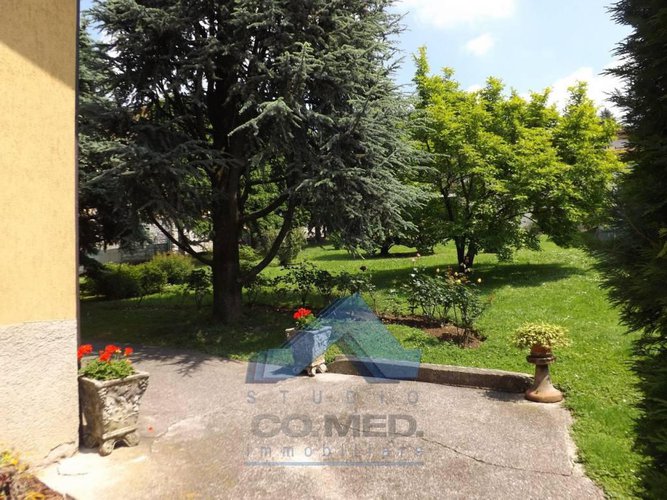 Villa Entratico