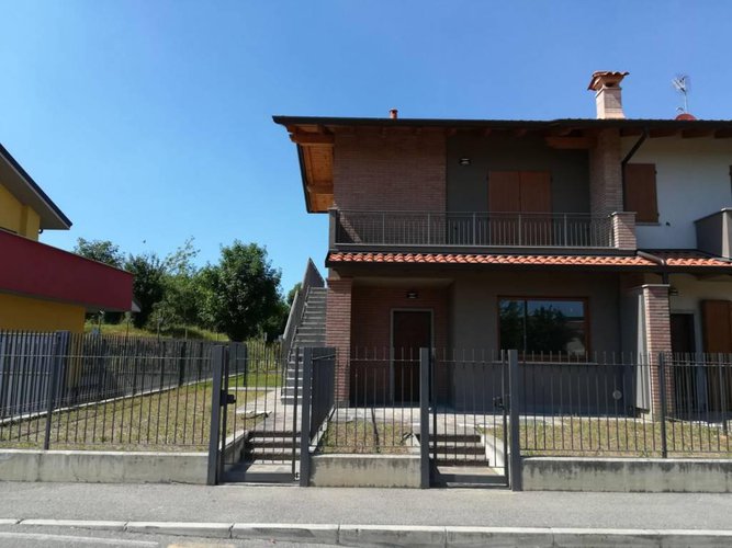 NUOVA COSTRUZIONE STUPENDO APPARTAMENTO CON TERRAZZO Verdello