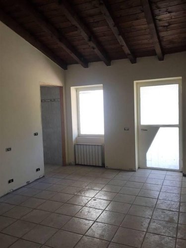 Bilocale ristrutturato nel centro di Cologno al Serio Cologno al Serio