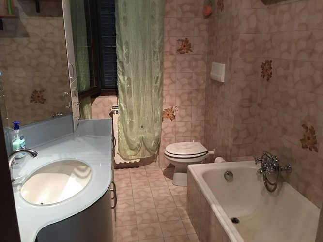 Arcene ampio trilocale Arcene