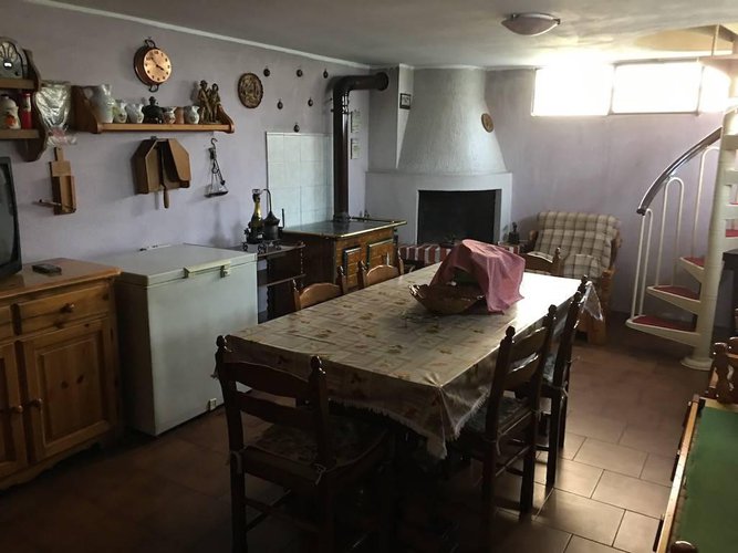 Arcene ampio trilocale Arcene