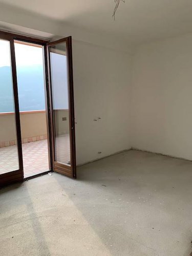 APPARTAMENTO CON VISTA MOZZAFIATO A SOLTO COLLINA!! Solto Collina