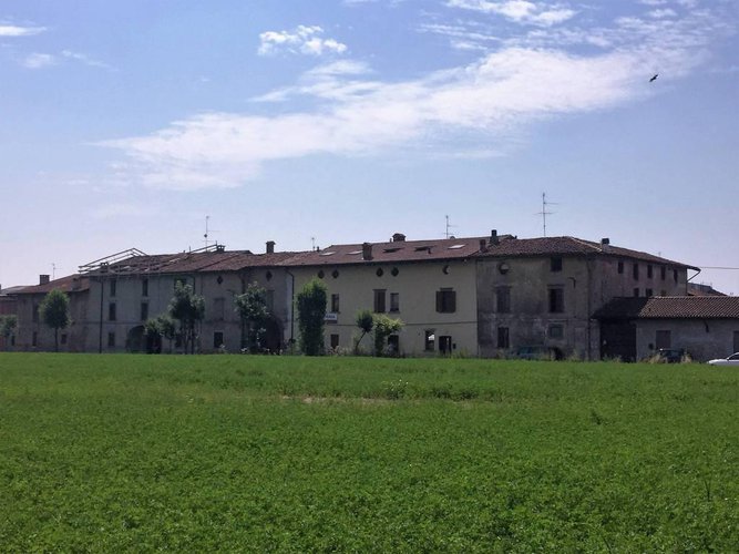 INTROVABILE!!! BILOCALI E TRILOCALI RISTRUTTURATI