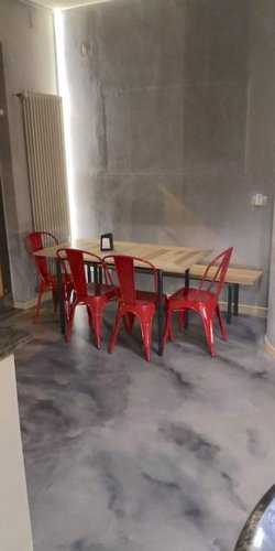 VENDESI LICENZA BAR ARCENE LOCALE RINNOVATO Arcene