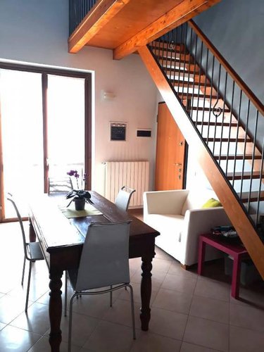 Arcene graziosissimo BILOCALE con SOPPALCO box doppio e cant Arcene