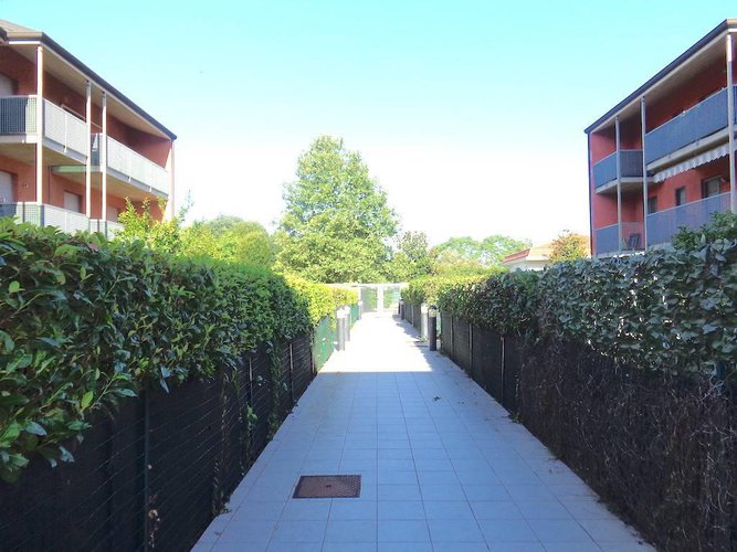 LIBERO SUBITO!!! PONTIROLO TRILO CON GIARDINO E BOX DOPPIO Pontirolo Nuovo